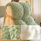 🛏️ Thickened Super Soft Warm Plush Winter Quilt – Cozy & Comfortable ✨